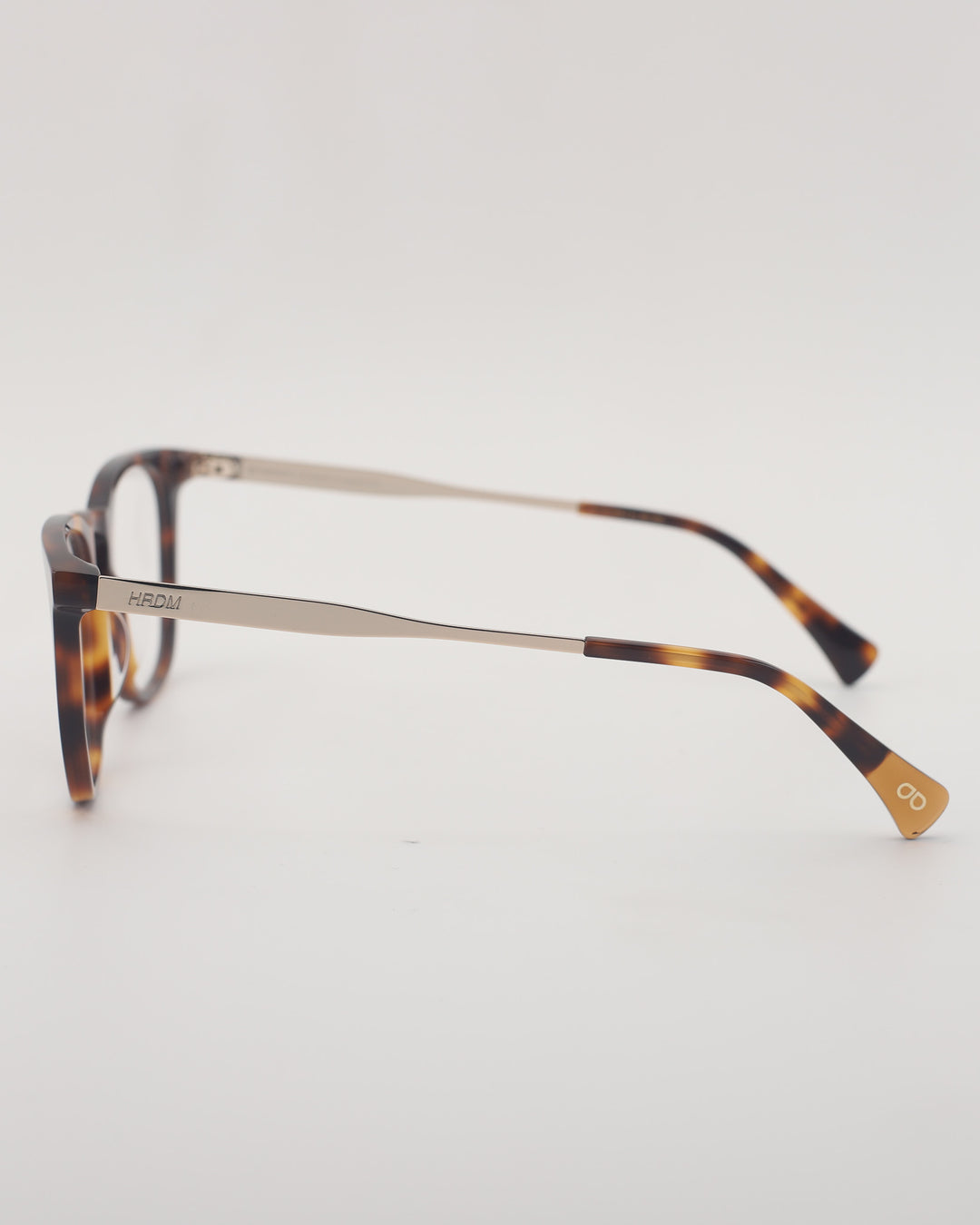 Riad Optical C2