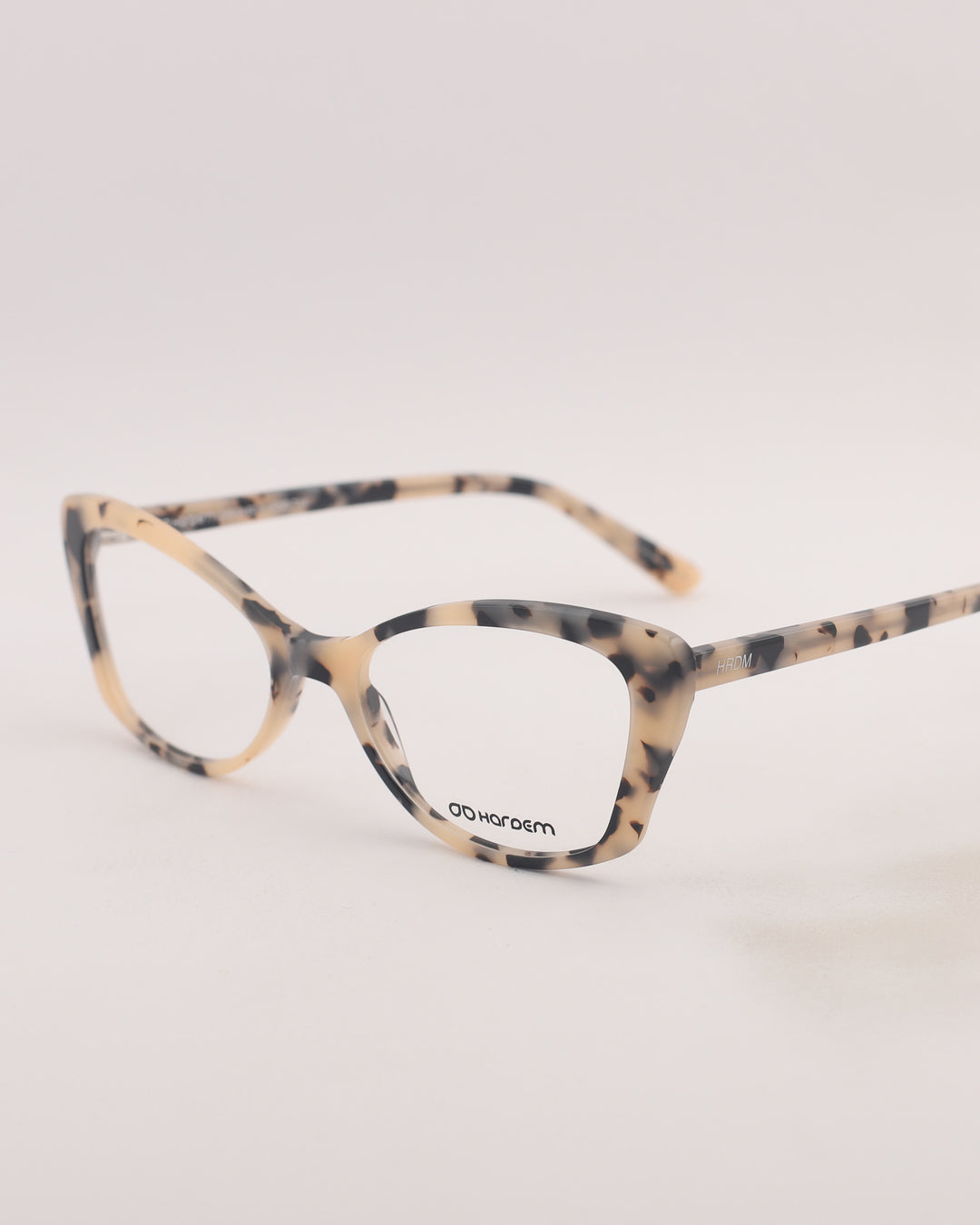Yonge Optical C2