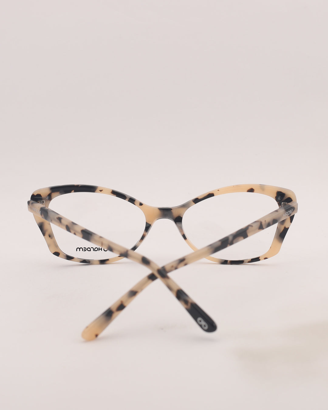Yonge Optical C2