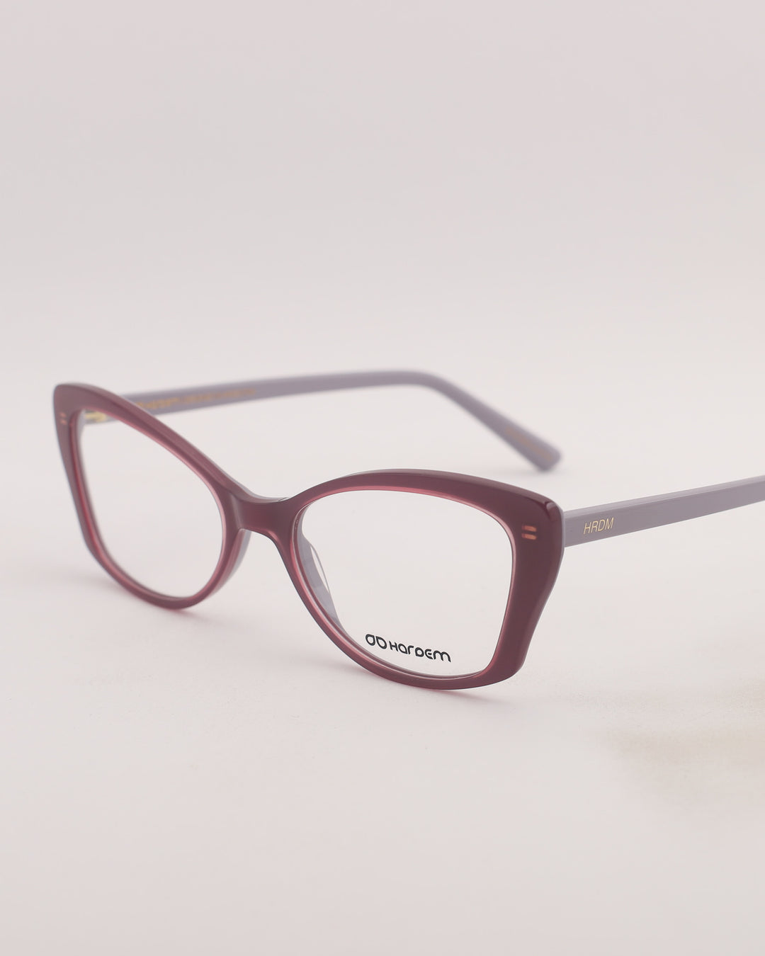 Yonge Optical C4